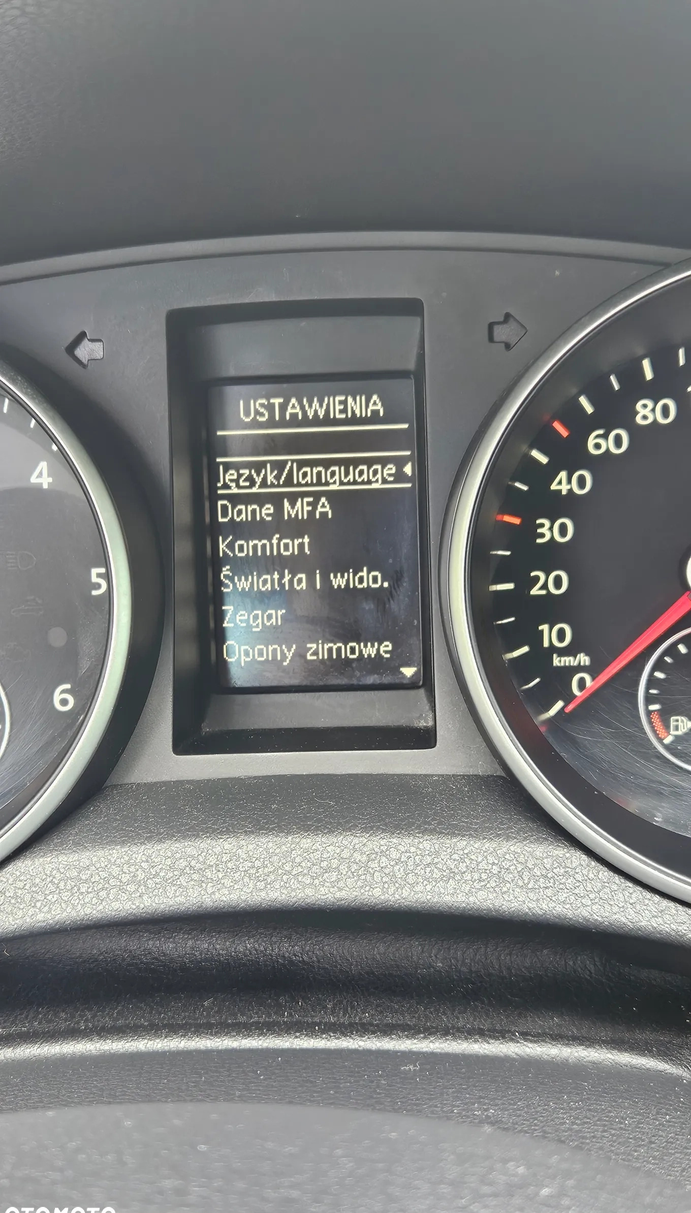 Volkswagen Golf cena 26499 przebieg: 224570, rok produkcji 2010 z Jaworzno małe 742